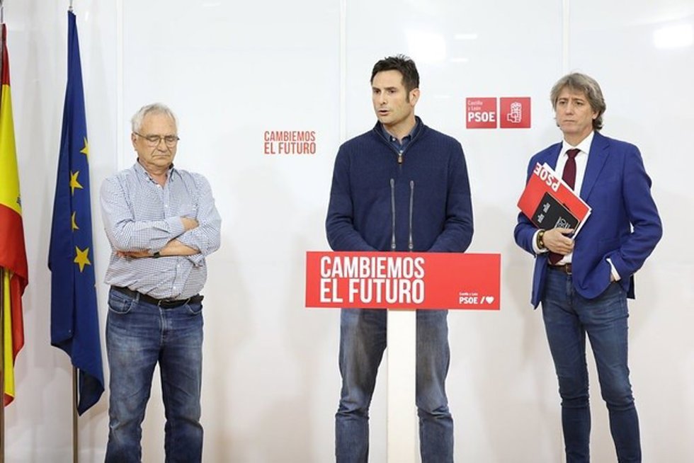 Carlos Martínez tras la reunión con varios colectivos sociales