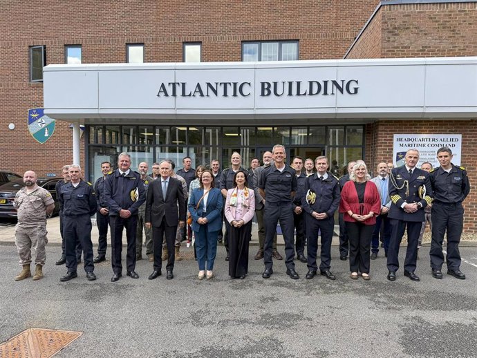 La ministra de Defensa, Margarita Robles, visita el Mando Marítimo Aliado (MARCOM) en Northwood (Reino Unido)