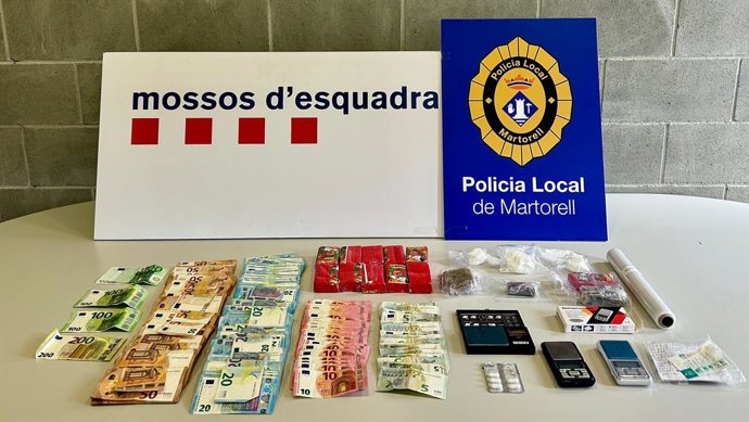 Droga confiscada a l'habitació del pis