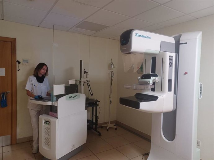 Unidad de mamografía de un centro sanitario en Canarias