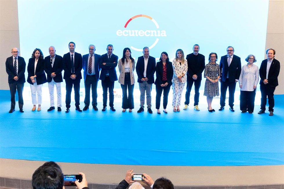La conselleira de Vivenda, María M. Allegue, en la clausura de la jornada sobre las Entidades de Certificación de Conformidad Municipal (ECCOM) promovida por Ecutecnia