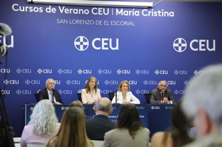 Los II Cursos de Verano CEU - María Cristina