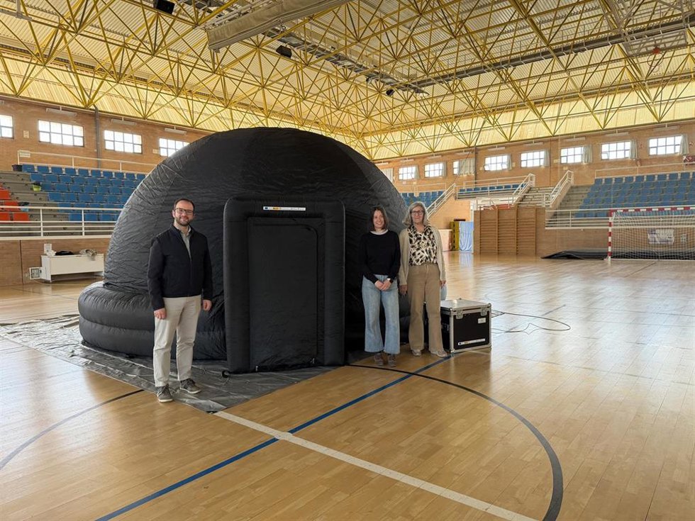 Presentación del planetario móvil