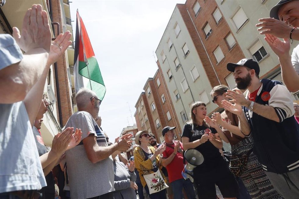 El Sindicato de Vivienda de La Rioja ve en el "no" desahucio de la calle Somosierra "una estrategia deliberada de desgaste"