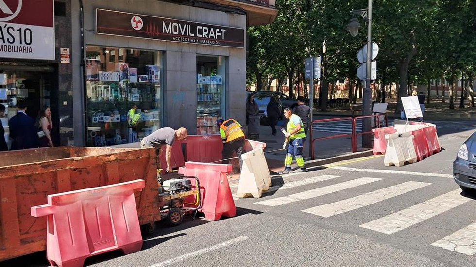 El Ayuntamiento de Logroño comienza las obras del paso de peatones elevado de la ESDIR