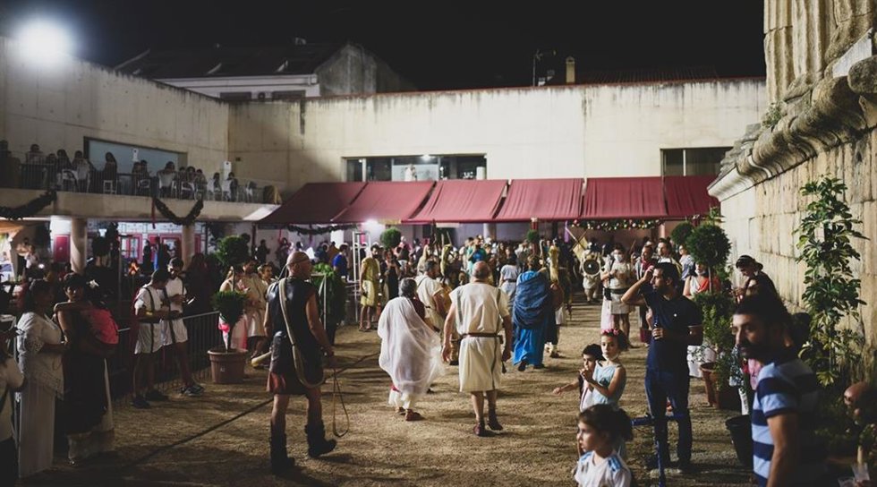 Archivo - Un mercado de Emerita Lvdica