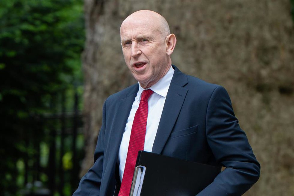 El ministro de Defensa de Reino Unido,  John Healey