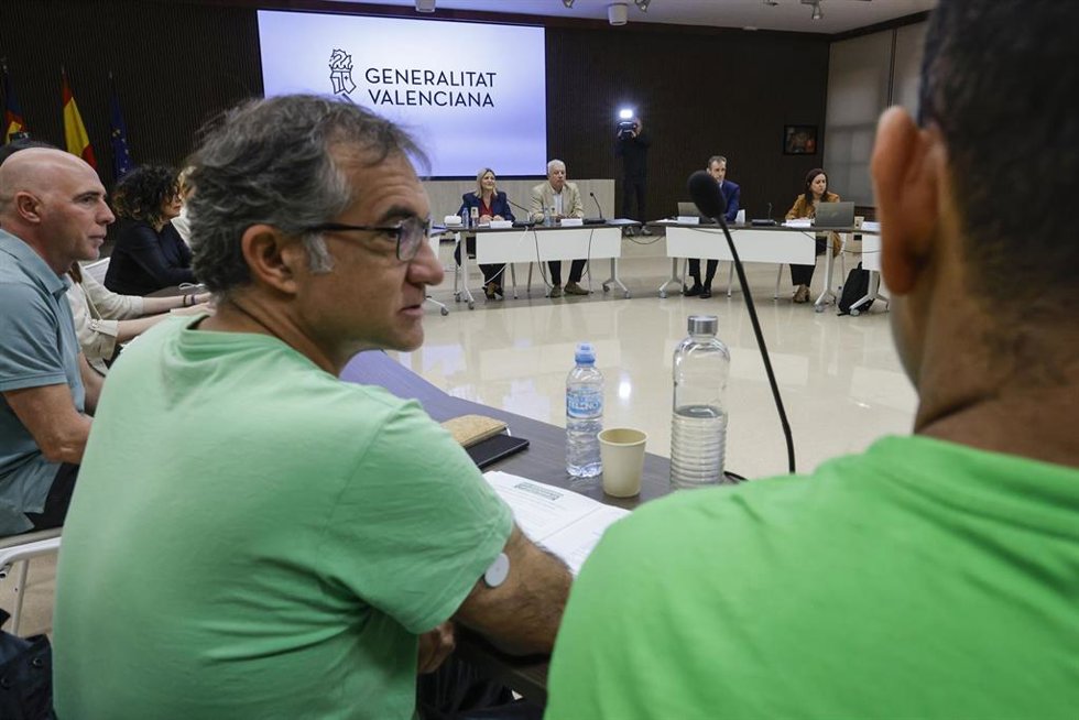 En primer plano, el coordinador de Acción Sindical de STEPV, Marc Candela.