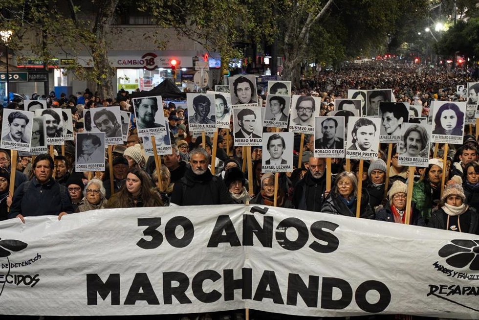 Marcha del Silencio celebrada este 20 de mayo en Montevideo (Uruguay)