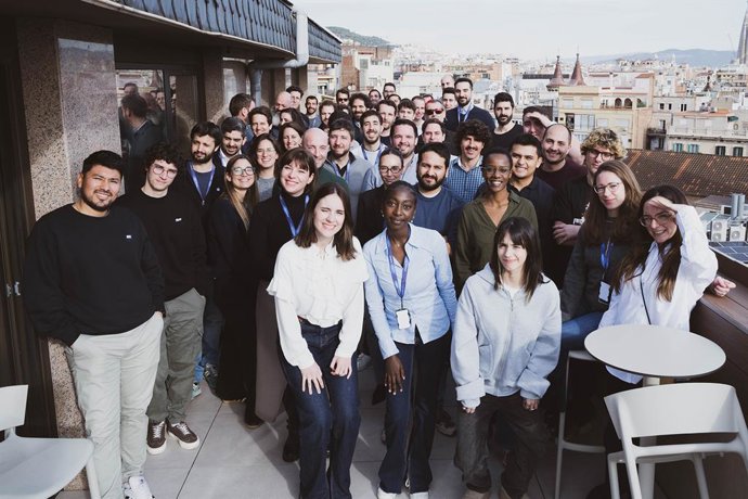 El equipo de Powens Barcelona