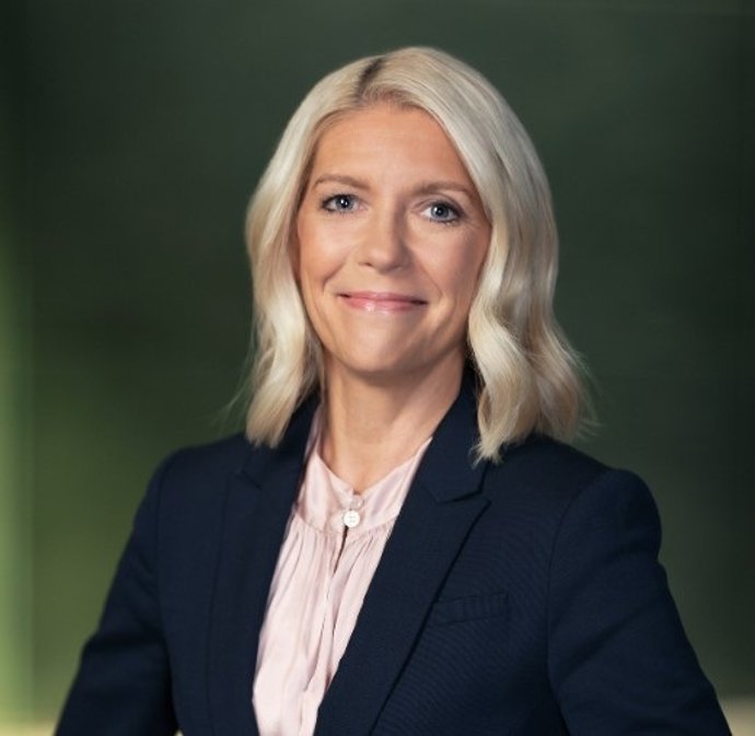 Sini Kivekäs, nueva directora de personas y talento y nuevo miembro del consejo ejecutivo de Finnair