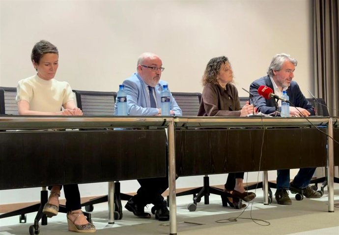 Presentación del informe 'Infancia, adolescencia y bienestar digital en el Principado de Asturias' de Unicef Comité Asturias.