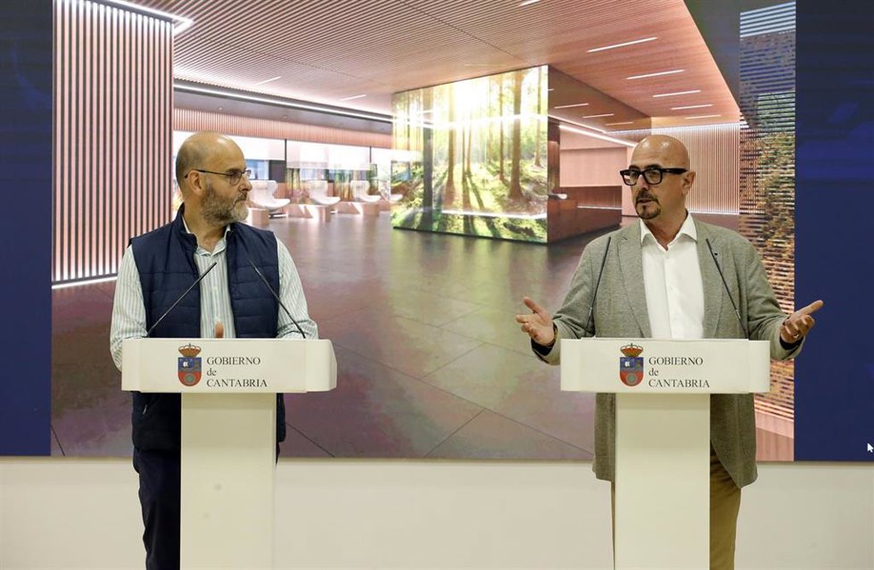 El consejero de Salud, César Pascual, en rueda de prensa