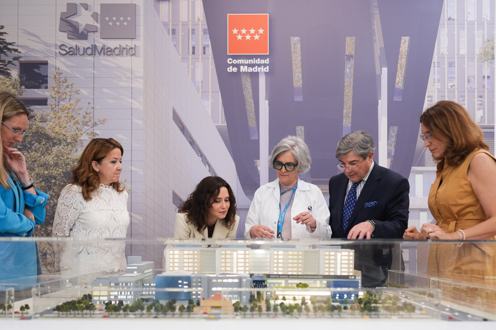 La presidenta de la Comunidad de Madrid, Isabel Díaz Ayuso, presenta el proyecto de modernización y ampliación del Hospital Gregorio Marañón.