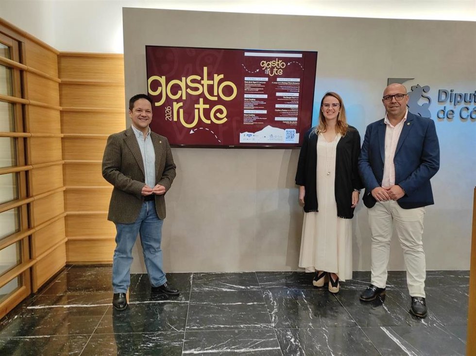 La delegada de Desarrollo Tecnológico, Transformación Digital y Juventud de la Diputación, Sara Alguacil, en la presentación de GastroRute.