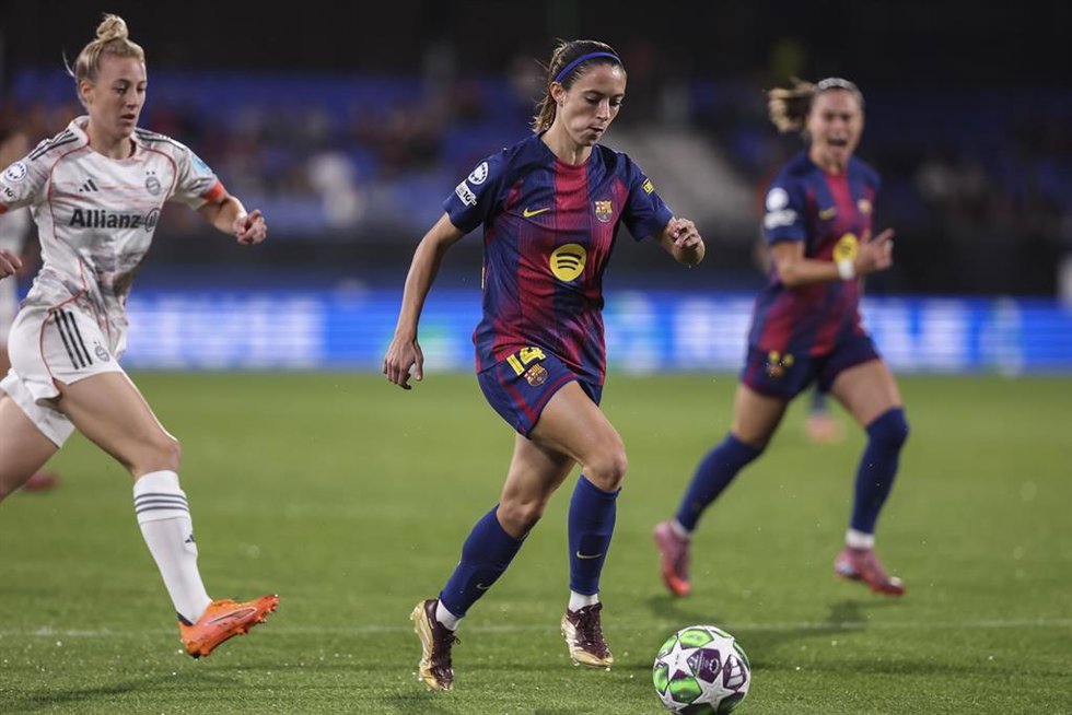 Archivo - Aitana Bonmatí en un partido de la Liga de Campeones Femenina 2025/26 contra el Bayern de Múnich