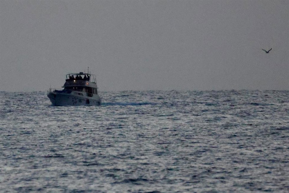 Una embarcación de la flotilla rumbo a la Franja de Gaza tras su interceptación por parte de la Armada de Israel en aguas internacionales en el mar Mediterráneo en mayo de 2026 (archivo)