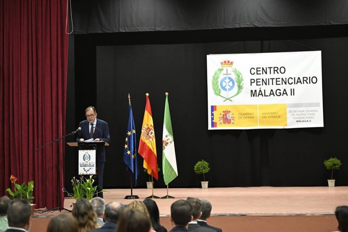 El secretario de Instituciones Penitenciarias abre la jornada para acercar la cárcel de Archidona a la sociedad.
