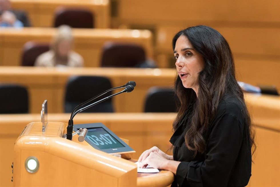 Archivo - La senadora de Vox, Paloma Gómez Enríquez, durante una sesión plenaria extraordinaria, en el Senado,a 15 de enero de 2026, en Madrid (España). 