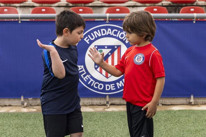 La Fundación Atlético de Madrid, FEDE y SEEP impulsan una campaña para "visibilizar la epilepsia infantil"