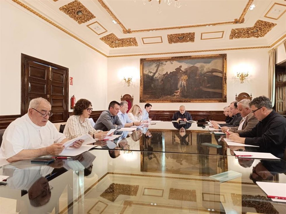 Reunión para la constitución del Consejo de la Iglesia en la Educación en Asturias.
