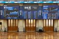 El Ibex 35 vuelve a perder los 18.000 puntos (-0,42%) pese al impulso de Naturgy