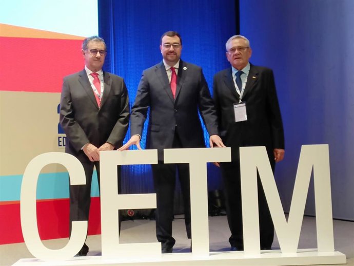 Segunda jornada del 20 Congreso Nacional de Empresarios de Transporte, organizado por la Confederación Española del Transporte de Mercancías (CETM) y celebrado en el recinto ferial gijonés 'Luis Adaro'.