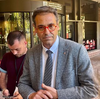 El secretari de Millora Educativa de la Conselleria d'Educació de la Generalitat, Ignasi Giménez