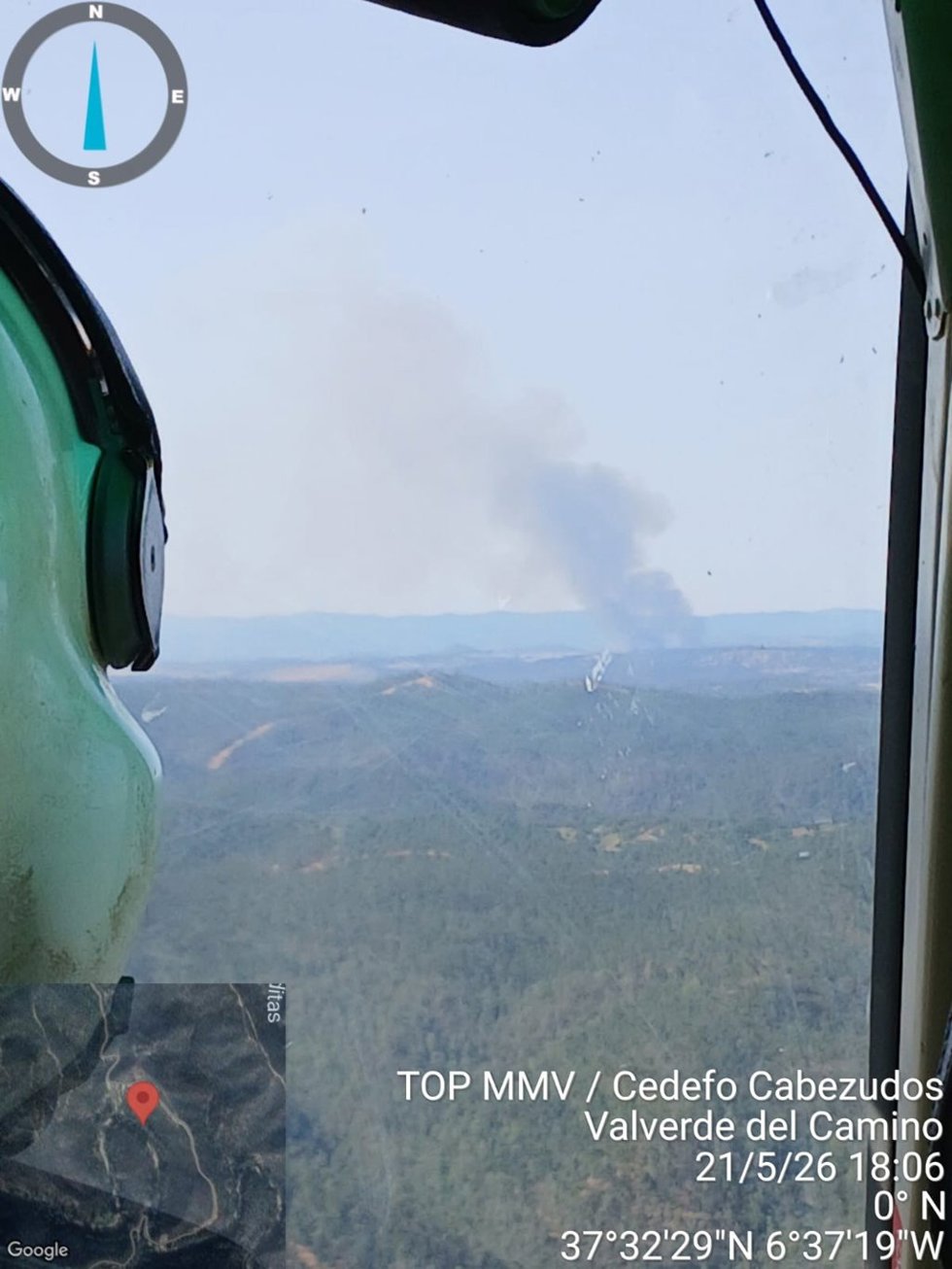Incendio declarado en la Cuenca Minera de Huelva.