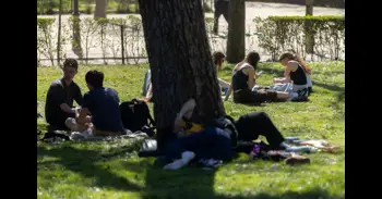 El 85,5% de jóvenes entre 16 y 29 años no se independiza en España, un récord histórico, sobre todo, por la vivienda