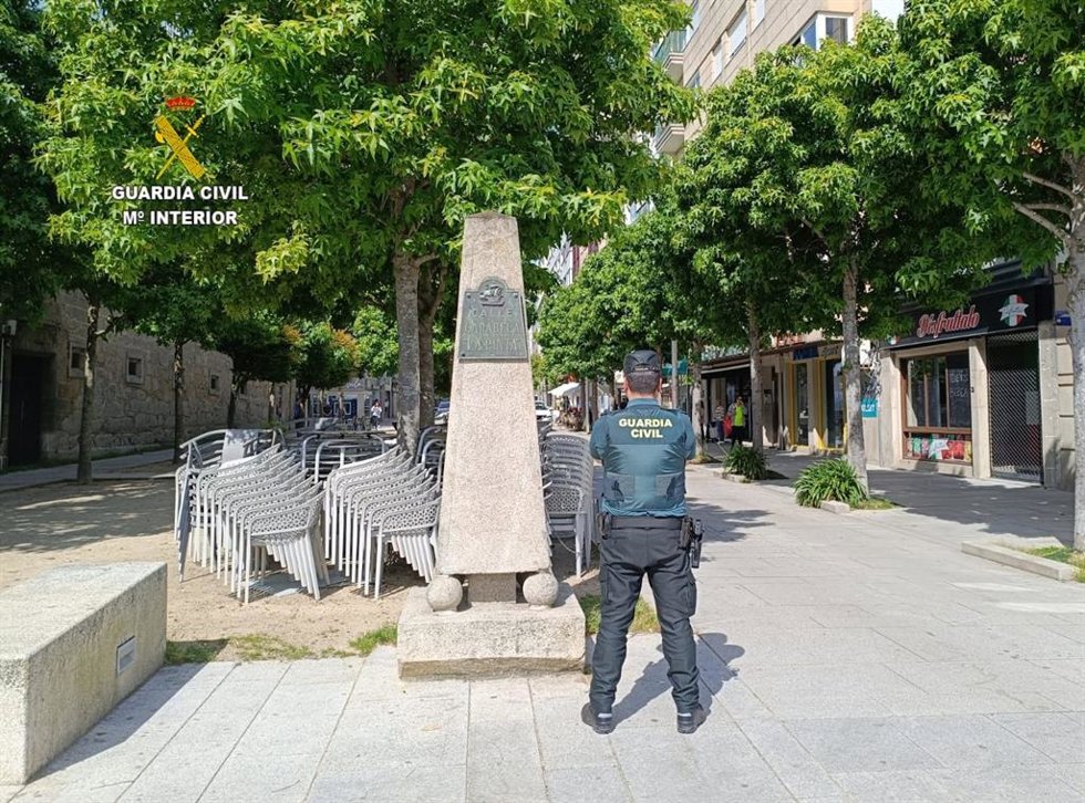 Detenido un vecino de Oia acusado de estafar a 5 personas con el falso alquiler de una vivienda en Baiona (Pontevedra)