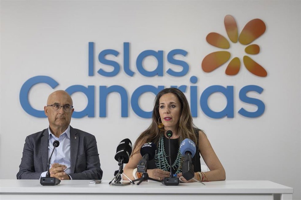 Archivo - La consejera canaria de Turismo, Jéssica de León, en rueda de prensa
