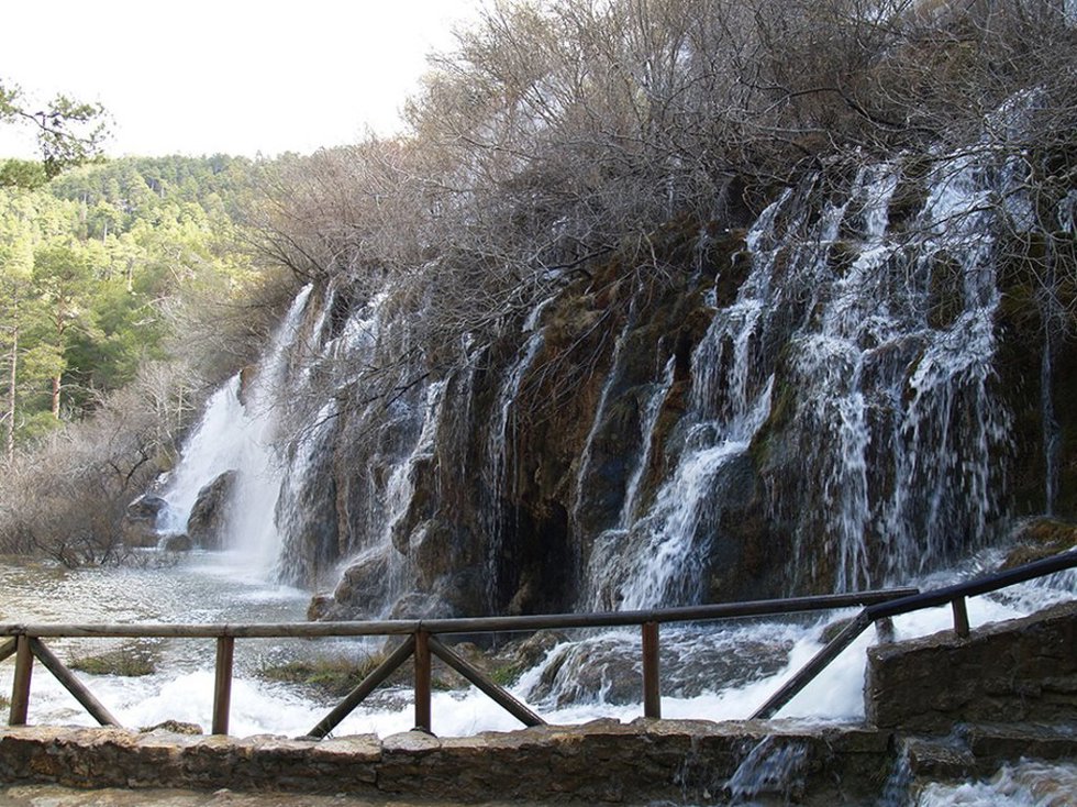 Archivo - Nacimiento río Cuervo.