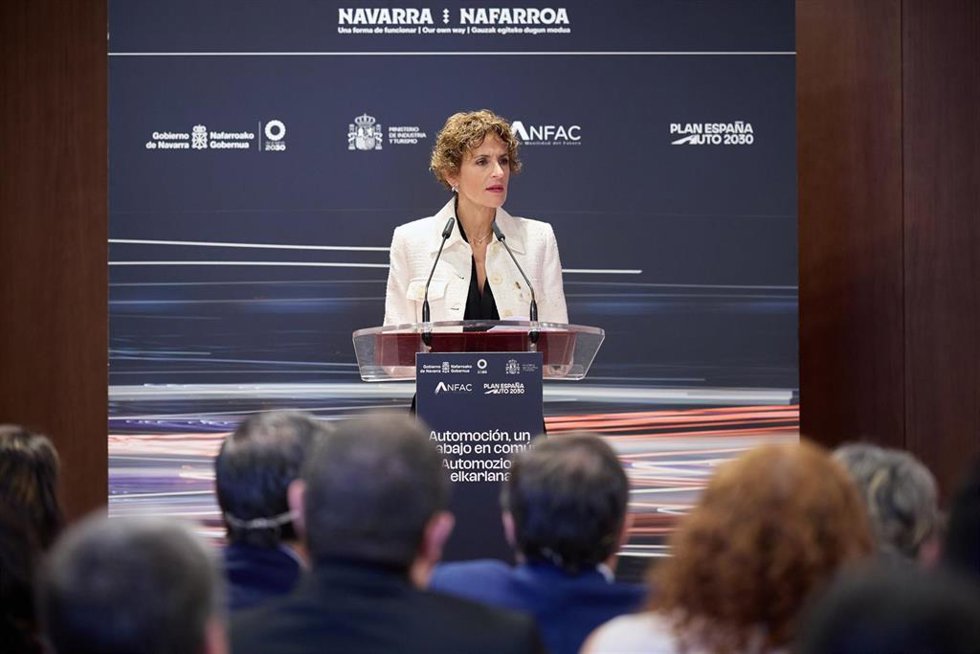 María Chvite participa en el acto de ANFAC para presentar el Plan España Auto 2030.
