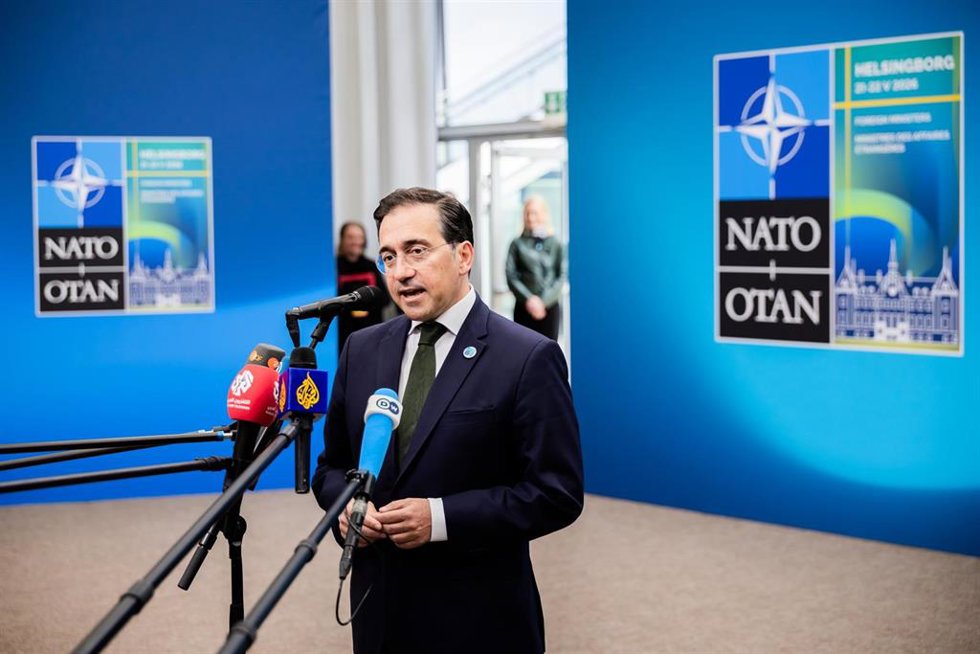 El ministro de Asuntos Exteriores, Unión Europea y Cooperación, José Manuel Albares, en declaraciones a los medios desde Helsingborg (Suecia)