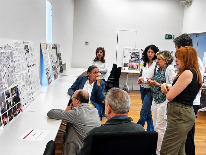 Deliberación y fallo del jurado del premio.