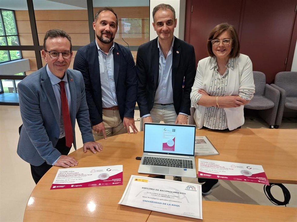 Presentación EVALTienda en la UR