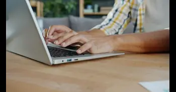 Segunda residencia y teletrabajo: guía para elegir el mejor paquete de fibra sin sorpresas