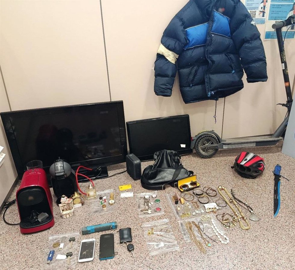 Detenido por una "oleada" de 6 robos con fuerza en domicilios de Bellvei (Tarragona)