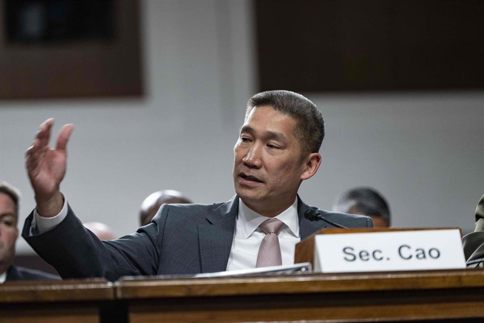 El secretario de la Marina de EEUU, Hung Cao.