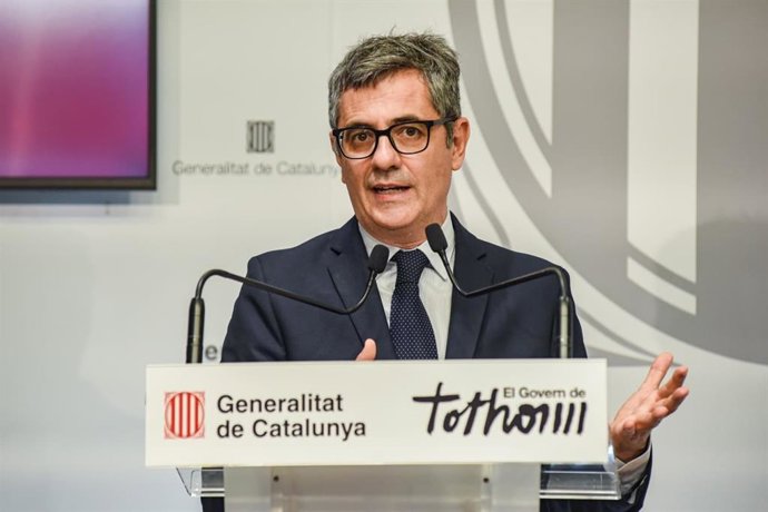 El ministro de Justicia y Relaciones con las Cortes, Félix Bolaños, en rueda de prensa este viernes en la Conselleria de Interior y Seguridad Pública de la Generalitat