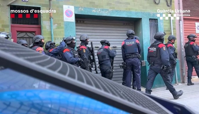 El 'Pla Kanpai' reduce un 40,7% los delitos del primer trimestre del año en la red de buses de TMB
