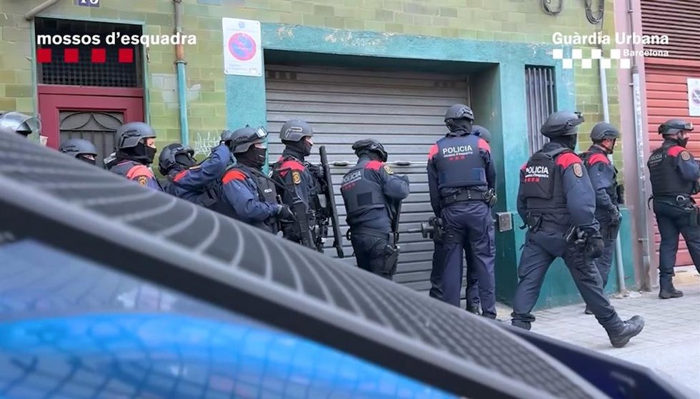 El 'Pla Kanpai' reduce un 40,7% los delitos del primer trimestre del año en la red de buses de TMB