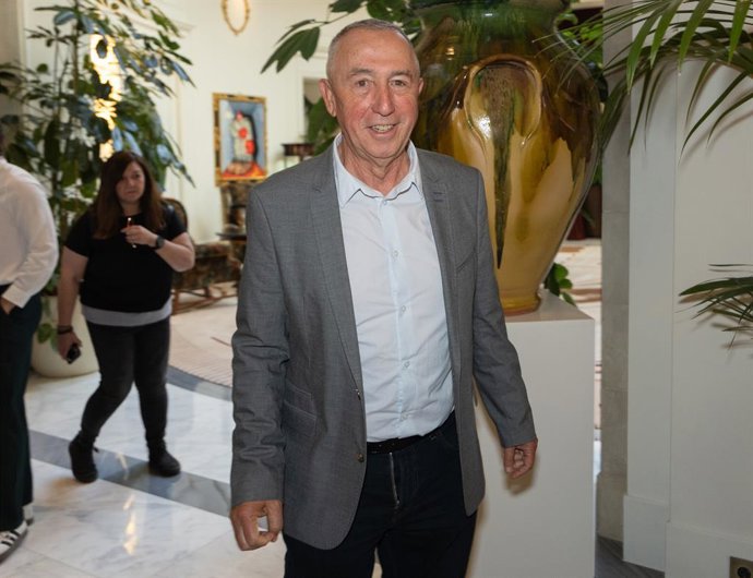 El síndic de Compromís, Joan Baldoví, durant un esmorzar informatiu de Nova Economia Forum, en The Palace Hotel Madrid, a 22 de maig del 2026, a Madrid (Espanya).