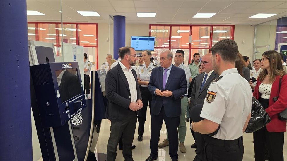 El director general de la Policía, Francisco Pardo Piqueras, en la inauguración de la nueva Unidad de Documentación de Colmenar Viejo