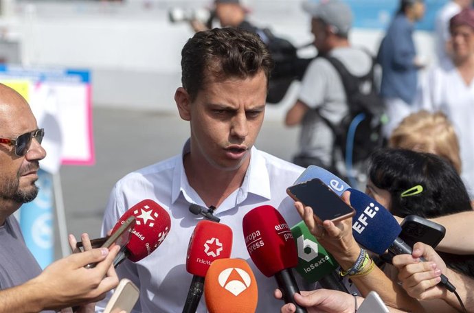 Archivo - El diputado del PSOE de la Asamblea de Madrid Javier Guardiola