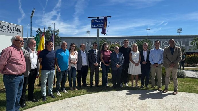 Inauguración de la denominación de las calles del entorno del estadio de La Victoria.