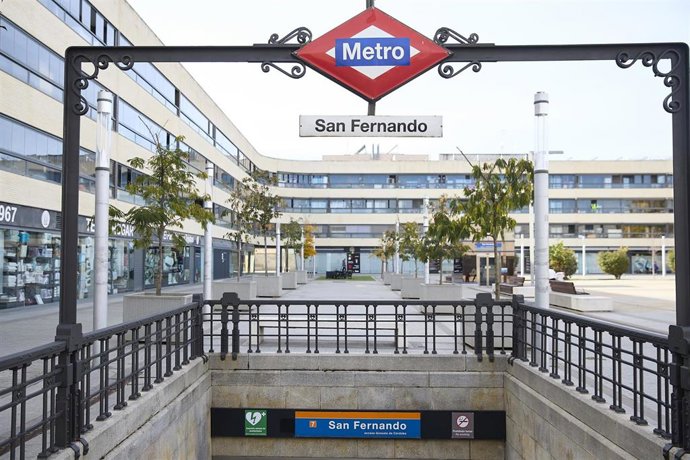 Archivo - Exterior de la estación de San Fernando tras la reapertura total de la línea 7B de Metro de Madrid, a 22 de noviembre de 2025, en San Fernando de Henares, Madrid (España). 