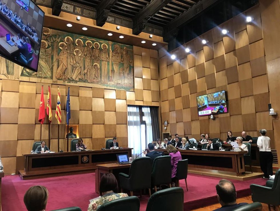 Pleno del Ayuntamiento de Zaragoza. Imagen de archivo.