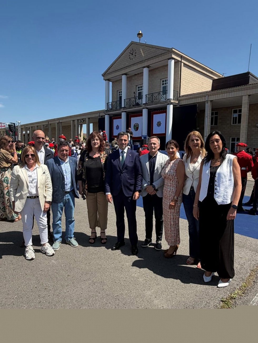 La delegación de la Cámara ha acudido a la ceremonia en Arkaute